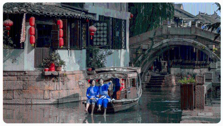可爱吊带裙